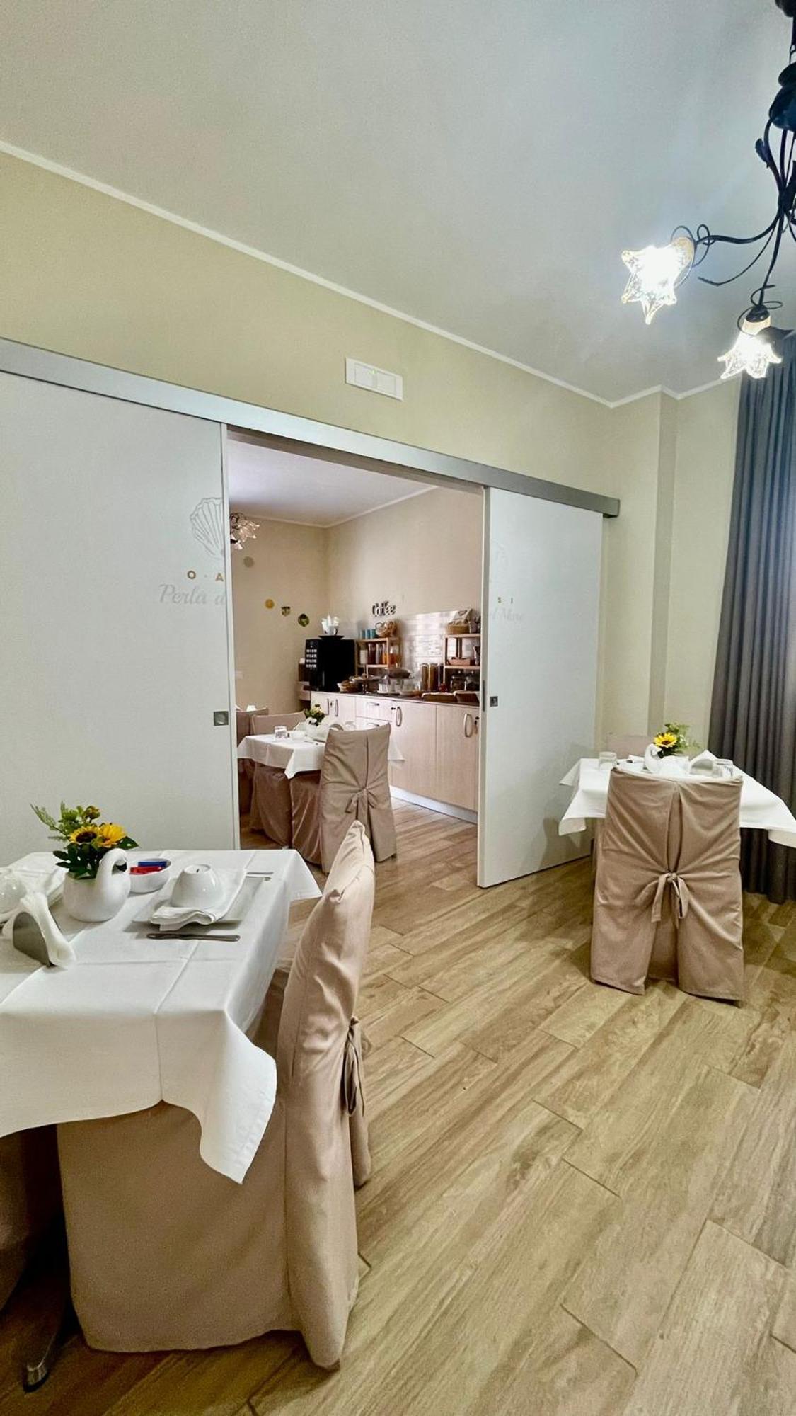 Oasi Perla Del Mare Rooms Aci Castello Luaran gambar